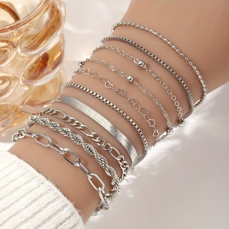 Essential Gold Chain Bracelet Stack