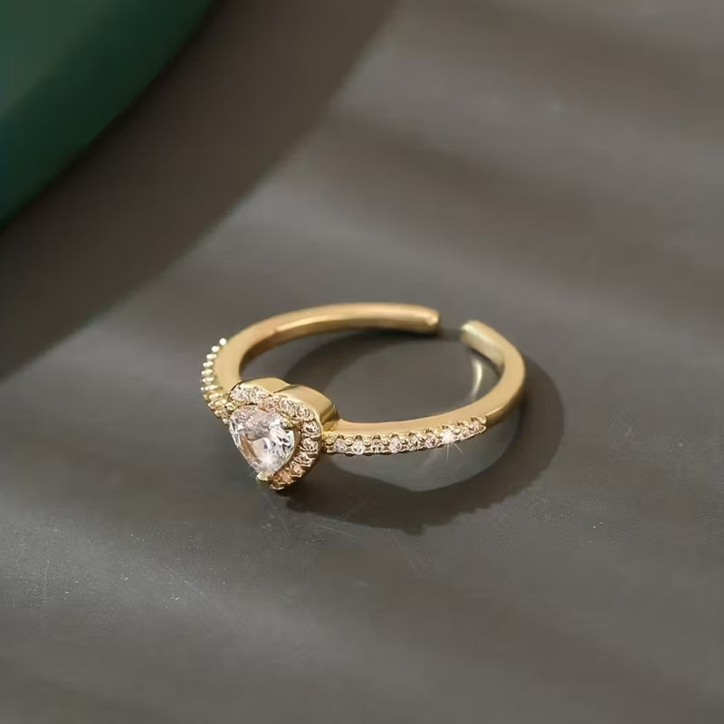 Heart Halo Crystal Ring