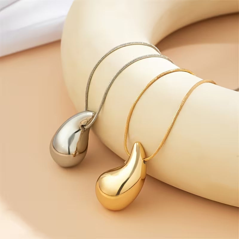 Golden Teardrop Pendant Necklace