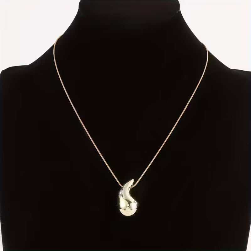 Golden Teardrop Pendant Necklace