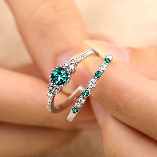 Elegant Green Zirconia Ring