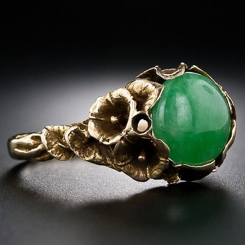 Vintage Green Stone Blossom Gold Ring