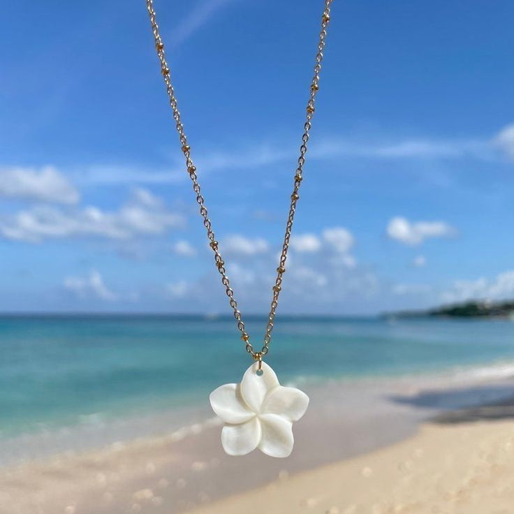 Ocean Bloom Gold Necklace