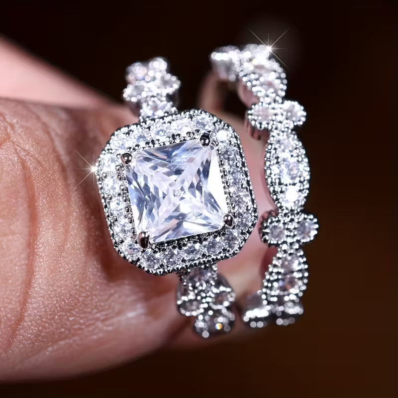 Vintage Crown Halo Ring