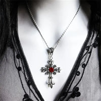 Veldrith Noirelle Necklace - White Gold