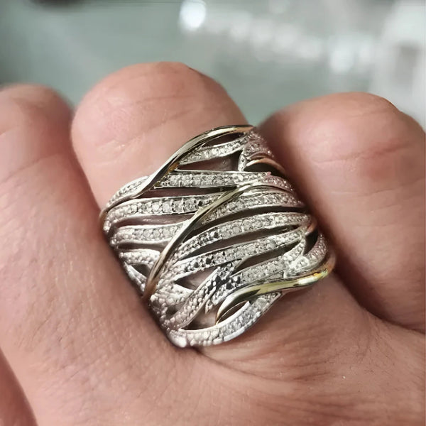 Layer Bright Wavy Ring