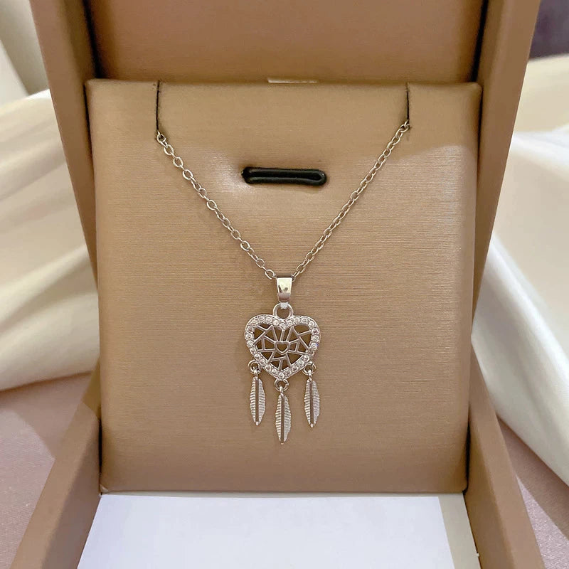 Heart and Leaves Pendant with Zirconias in Gold and Silver