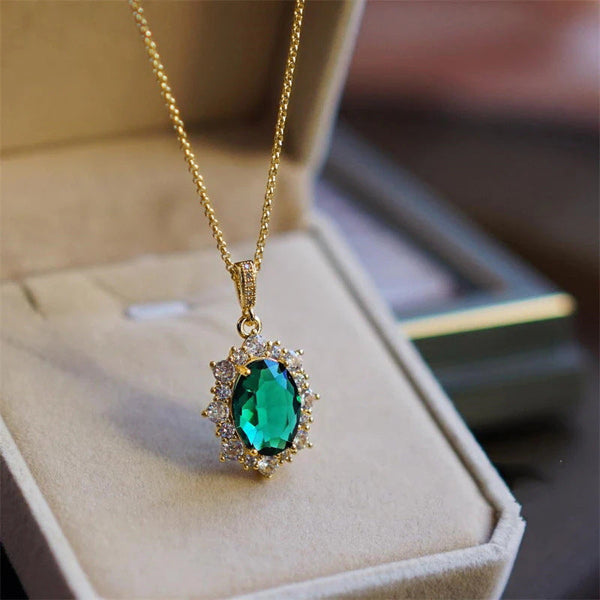 Isolde Maren Necklace | Gold