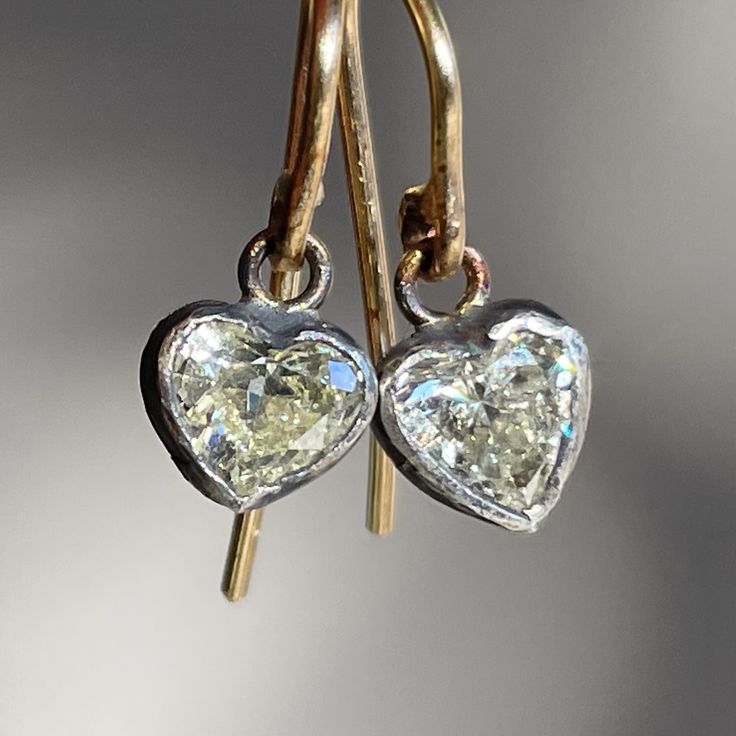 Vintage Crystal Heart Glass Earrings