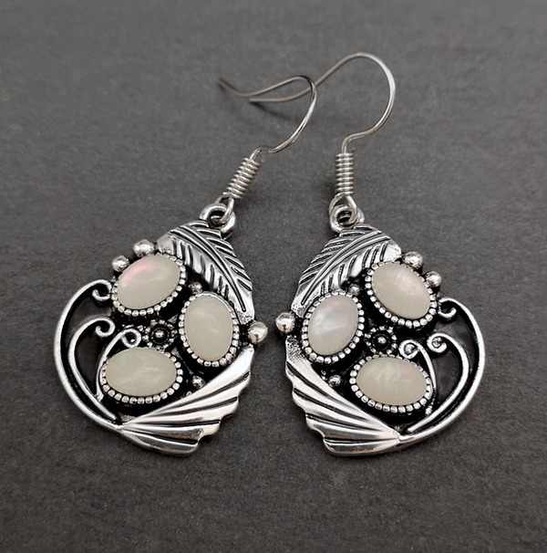 Vintage Moonstones Earrings