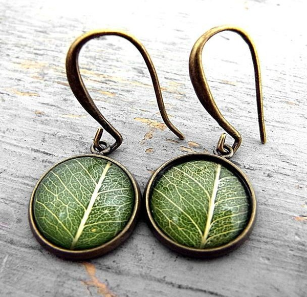 Vintage Green Leaf Earrings